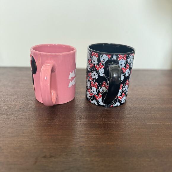 Minnie Mouse Mugs Set of 3 Disney Parks Disney Jerry Leigh Pink Black Red Cups - Picture 7 of 16